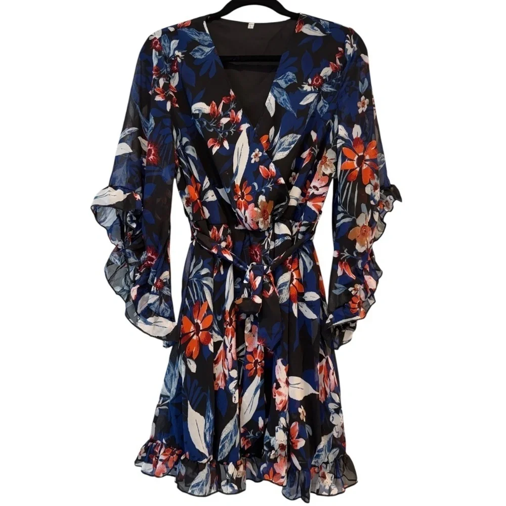N/A beautiful women’s